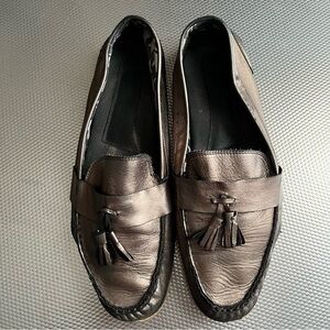 H by Hudson metallic tassel loafers